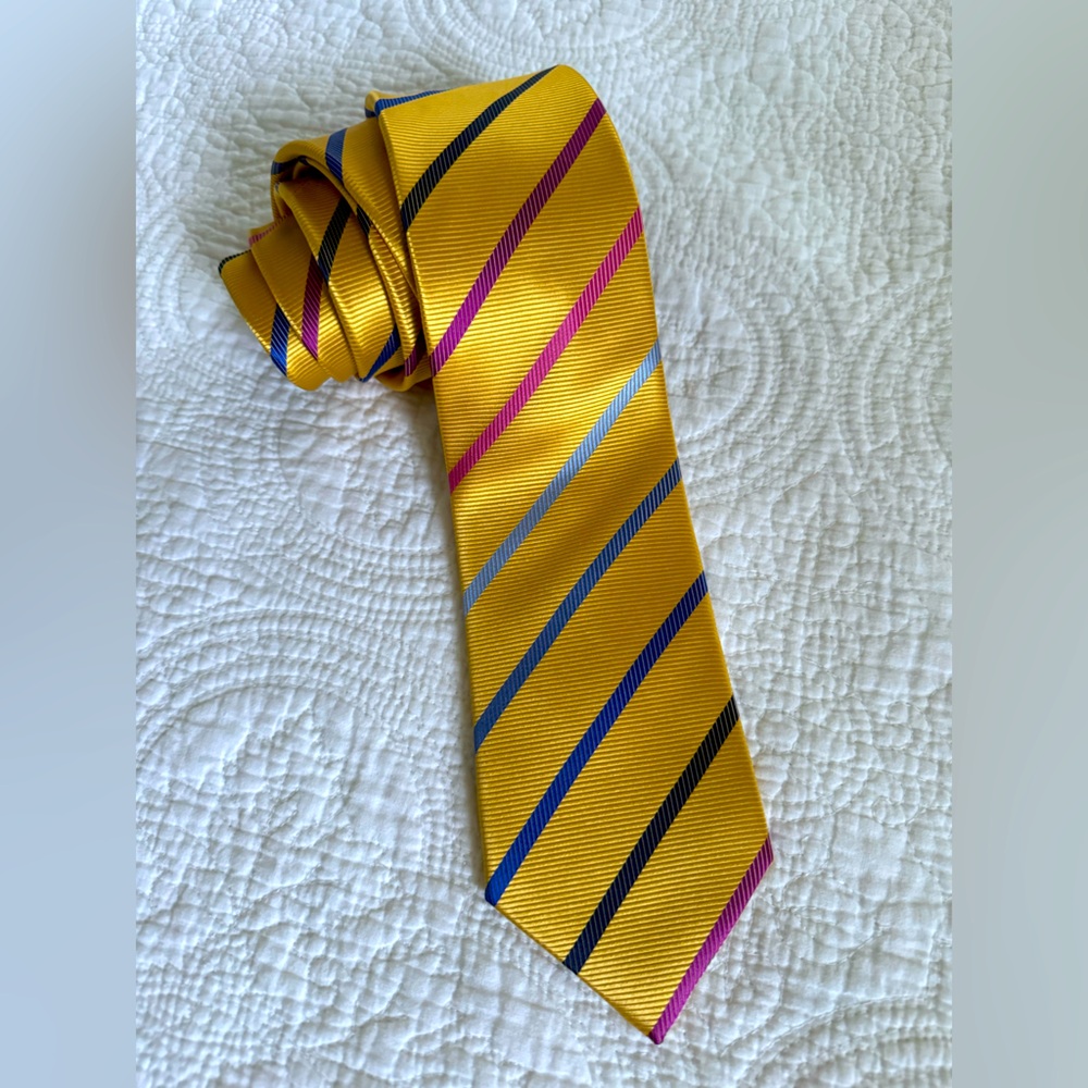 Haines & Bonner of London Tie 🦋 - Picture 1 of 7